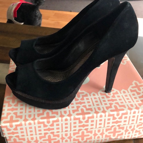 Peep toe heels - Picture 2 of 3